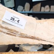 Plattenstärke ca: 1,7 cm. Durchmesser Tintler max. ca. 17 cm